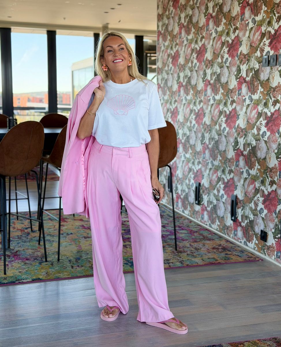 Katla Jo Pant Gossia