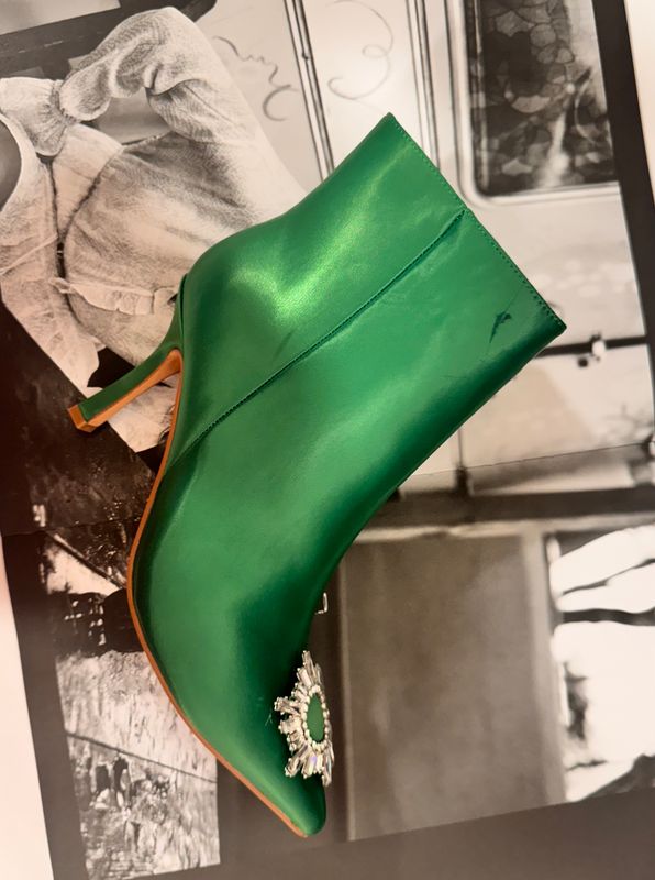 Carrie Pumps