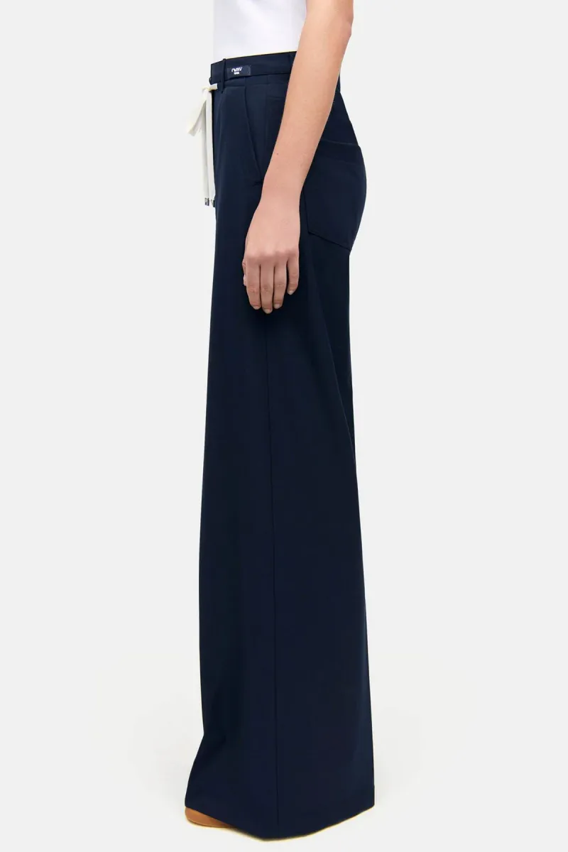 Adrienne Blue Night Cambio