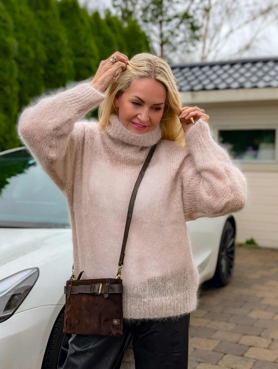 Noeline High Neck Mohair Sweater
