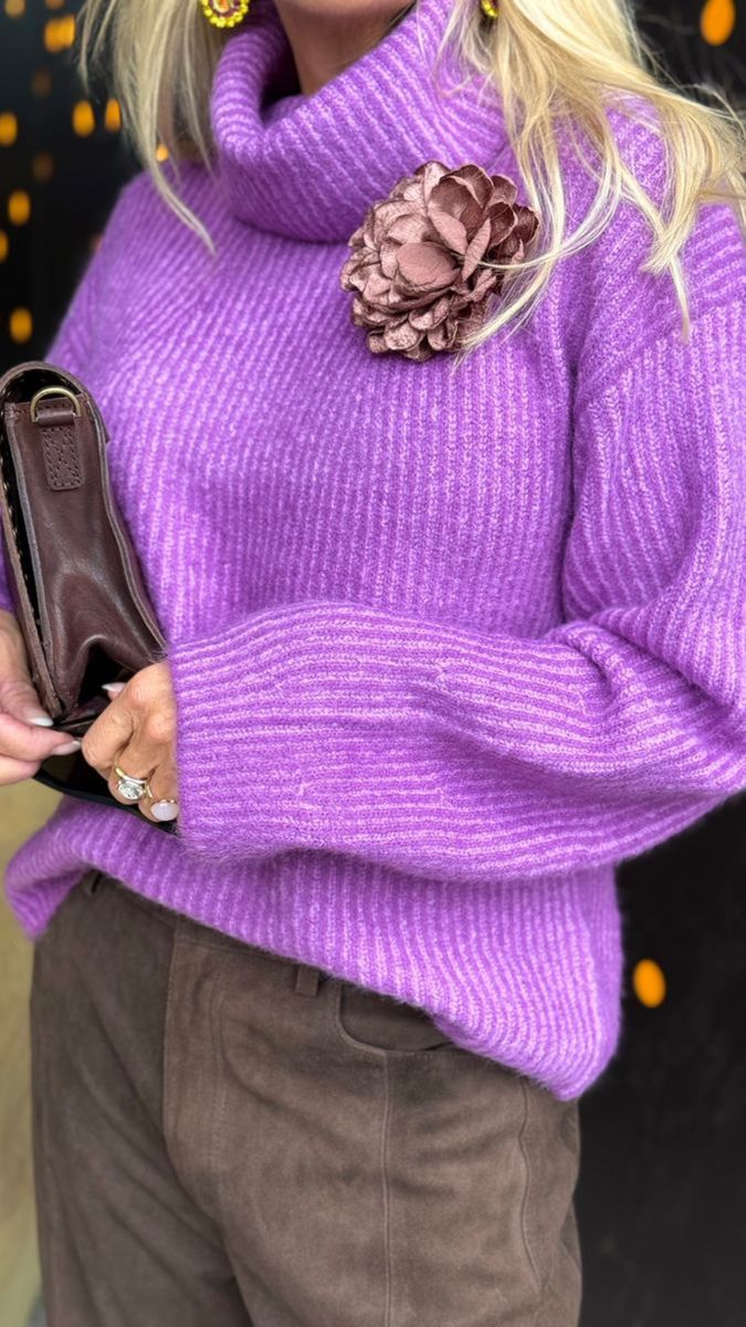 Vintage Flower Brooch