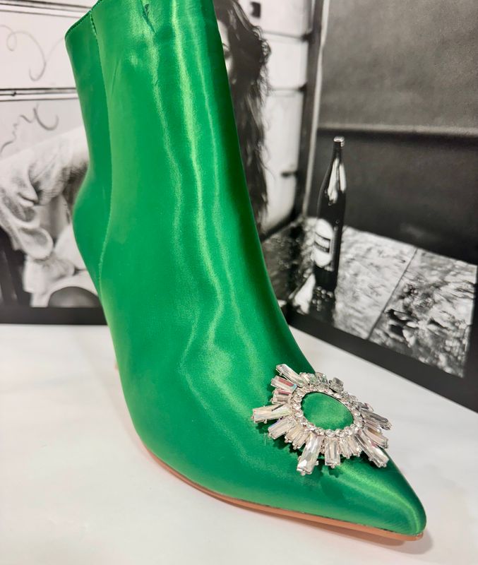 Carrie Pumps