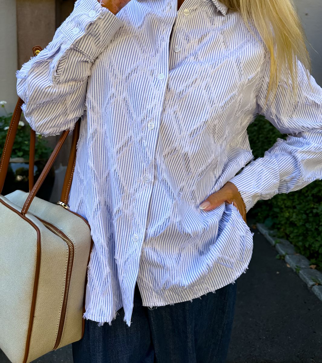  Astra Oversize Shirt Minus